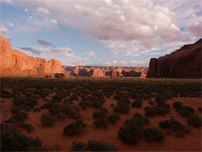 00470_monumentvalley_1280x800.jpg