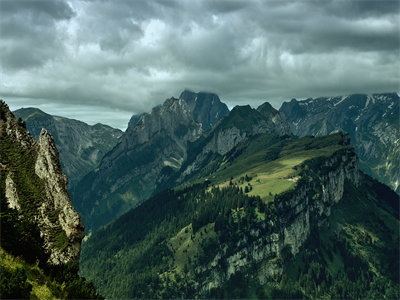 02335_alpsteinbeforerain_1440x900.jpg